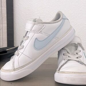 Nike Court Legacy ~ Toddler ~ baby blue/ White